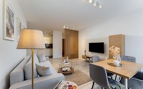 Modern Apartments With Free Parking Spots